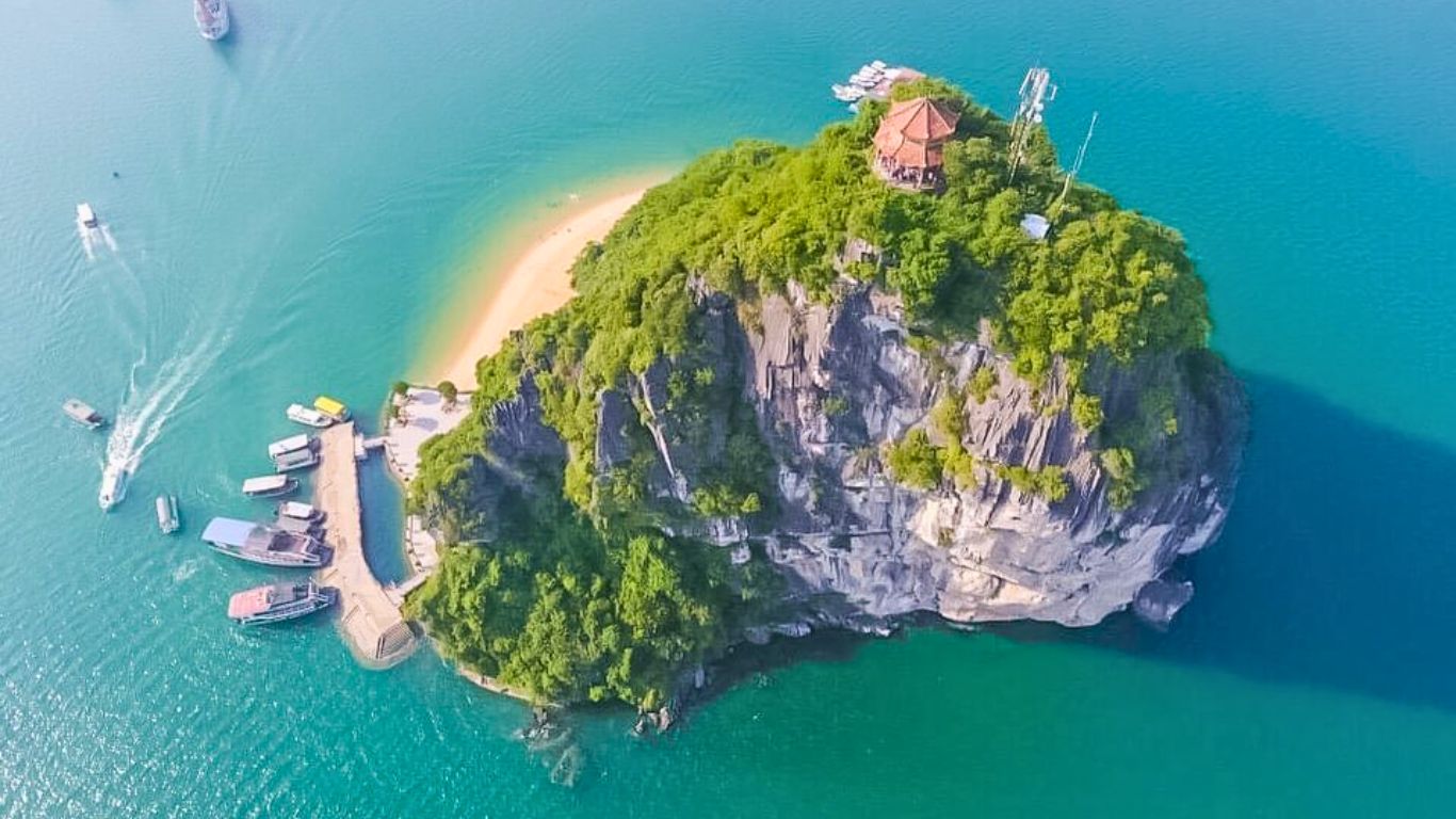 Enjoying panoramic view from Titop island Halong Bay