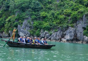 Syrena Cruises activities