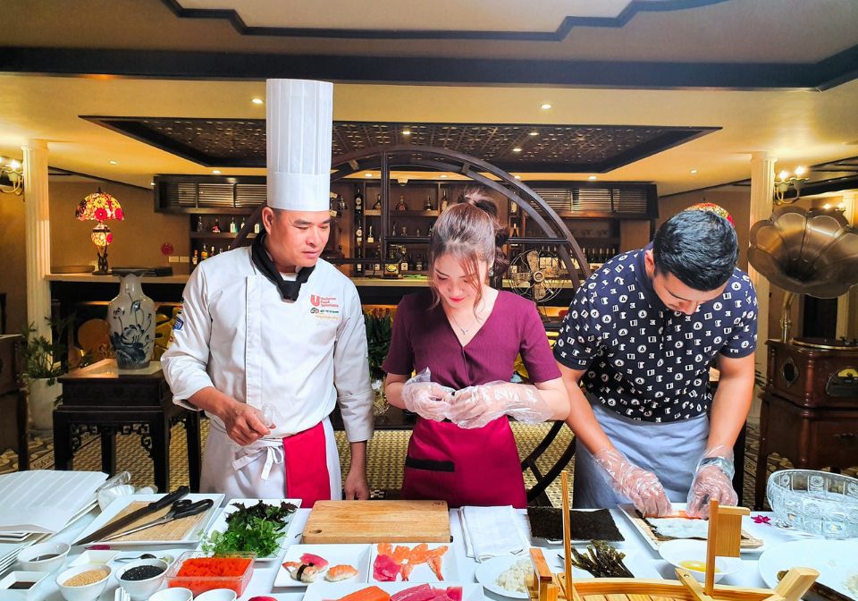 Cooking class on board