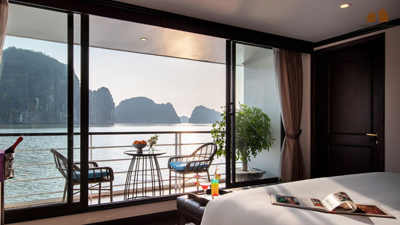 Mon Chéri Cruise room